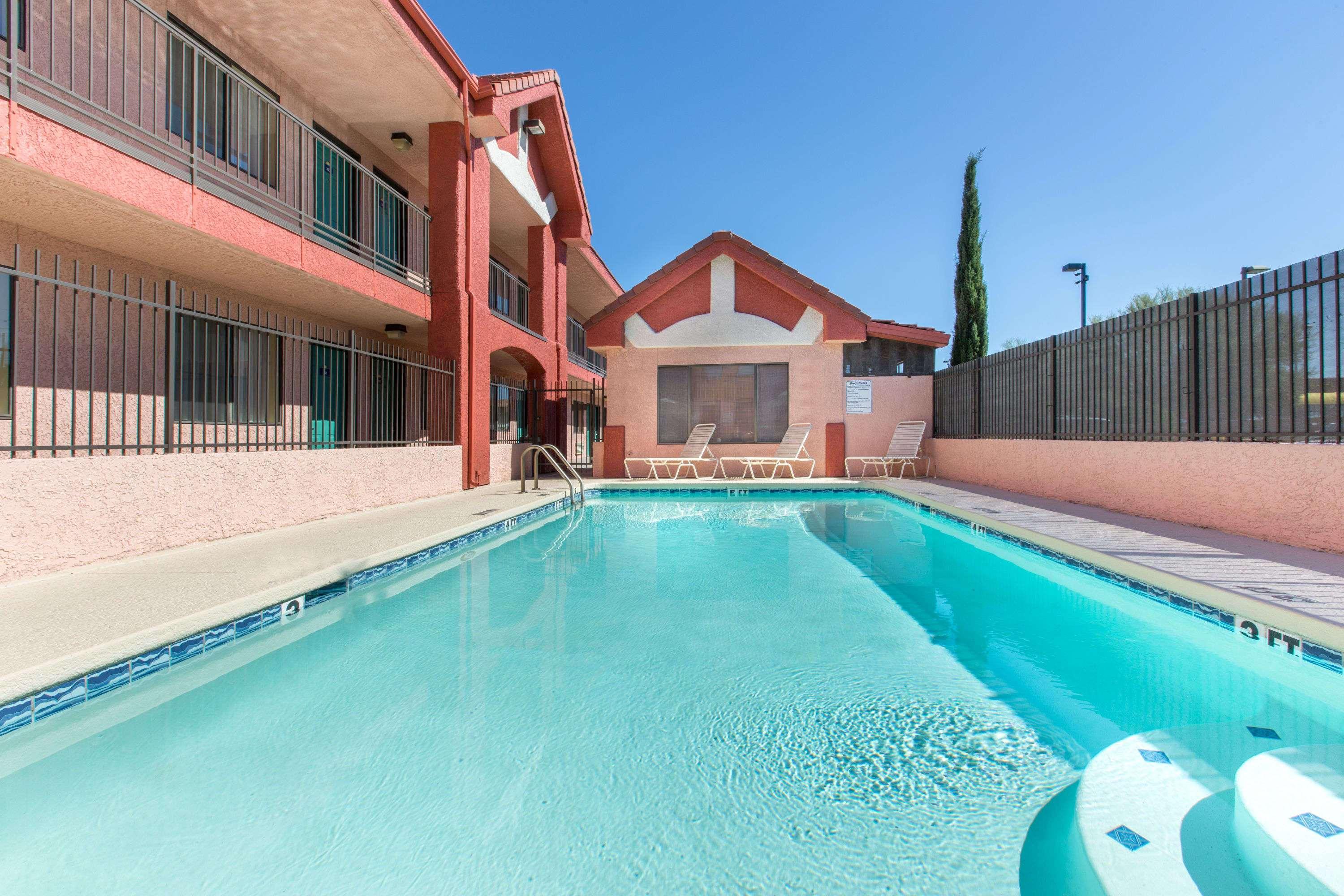 Hotel Days By Wyndham Tucson Airport Drexel Heights