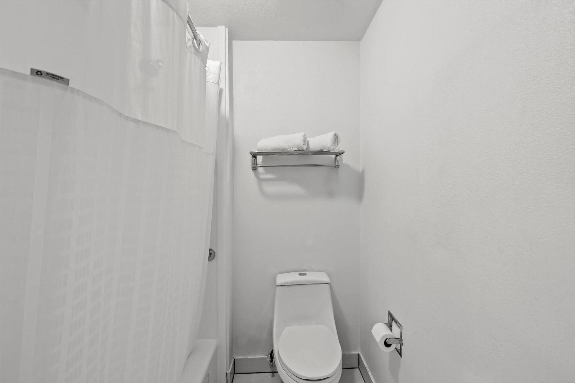 Days By Wyndham Tucson Airport Hotel Drexel Heights